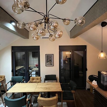 La Roue Hotel Vrsac Bagian luar foto