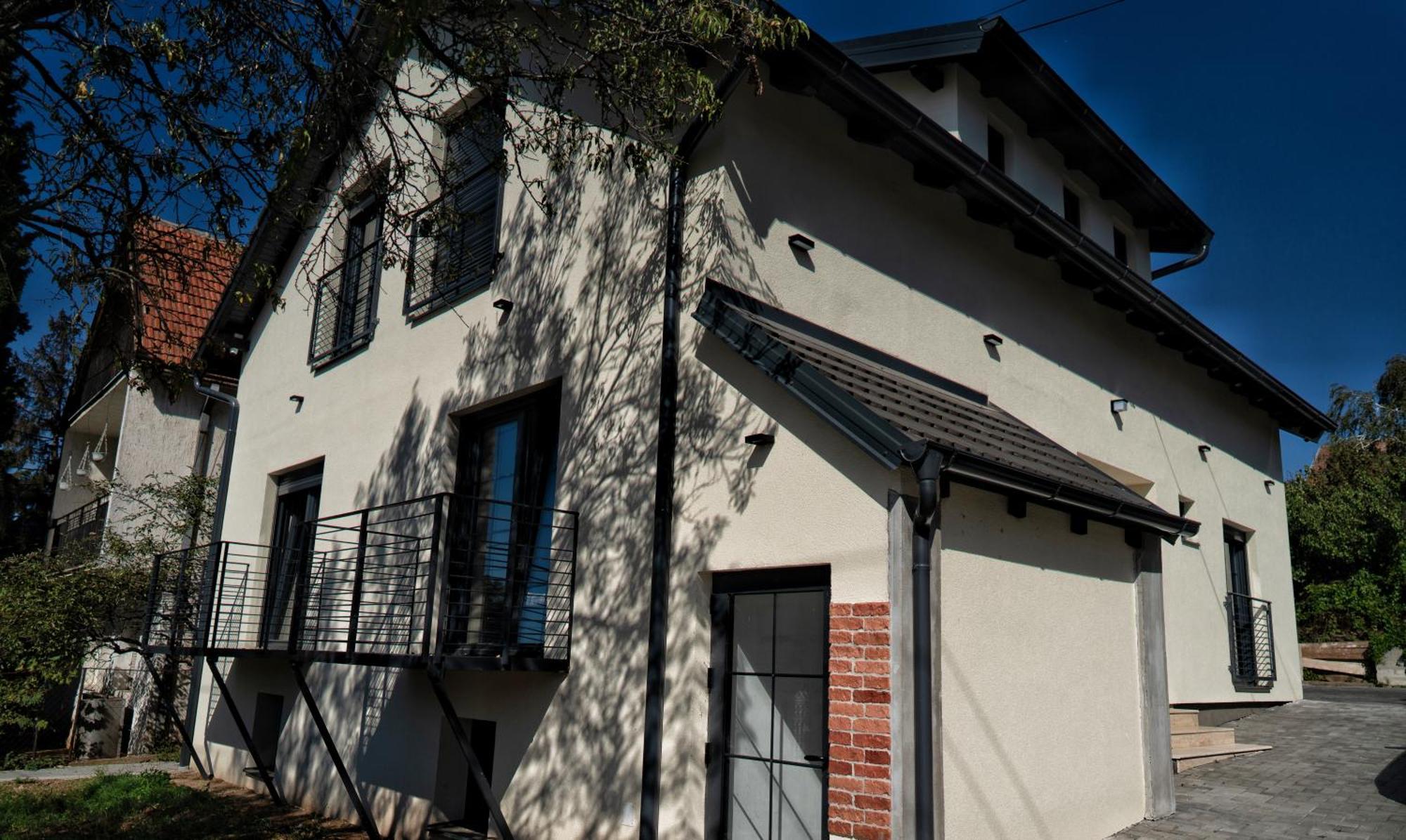 La Roue Hotel Vrsac Bagian luar foto